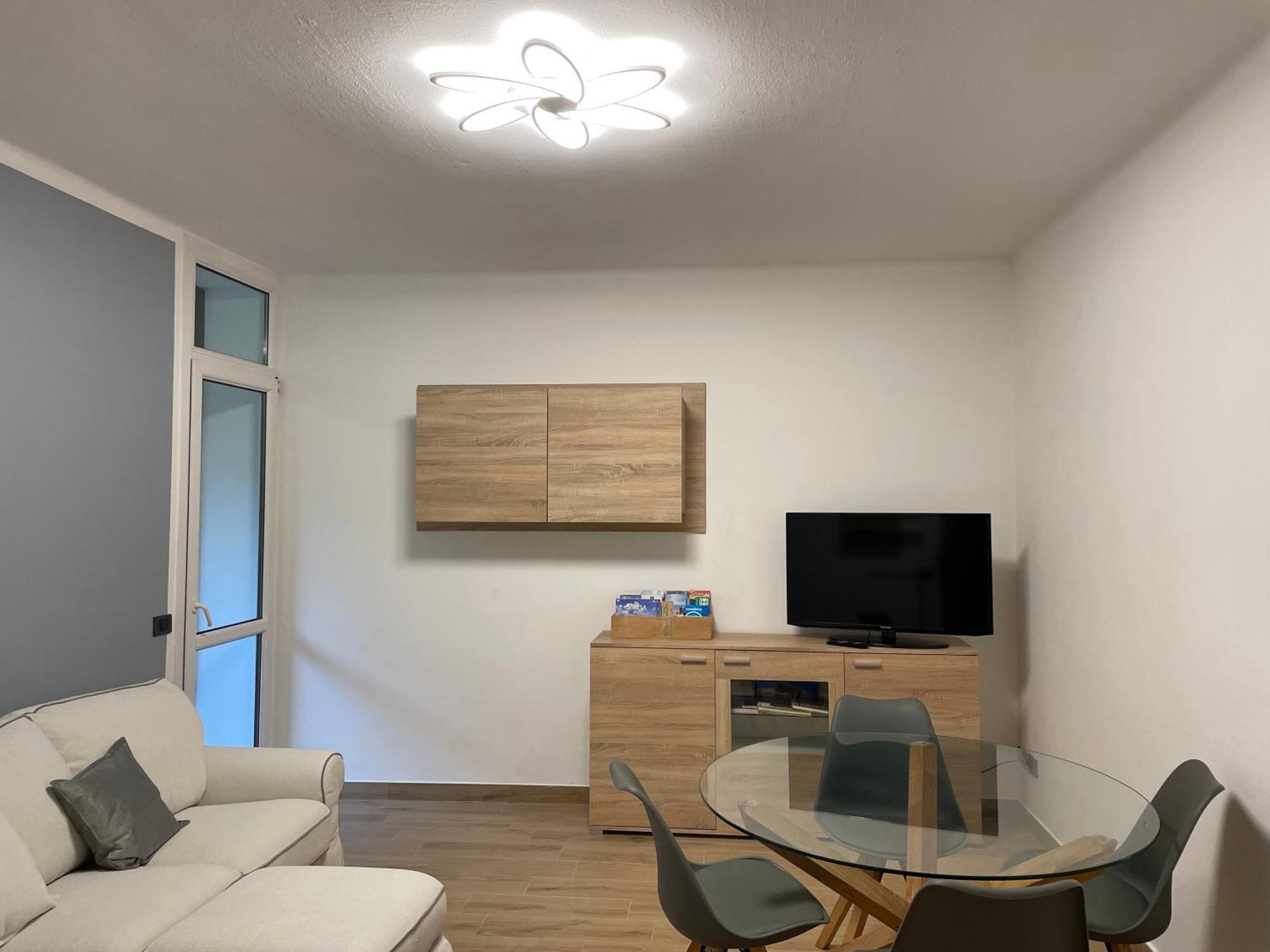 Acquadolce Apartment Бавено Екстериор снимка
